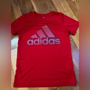 Adidas T-Shirt Size Small